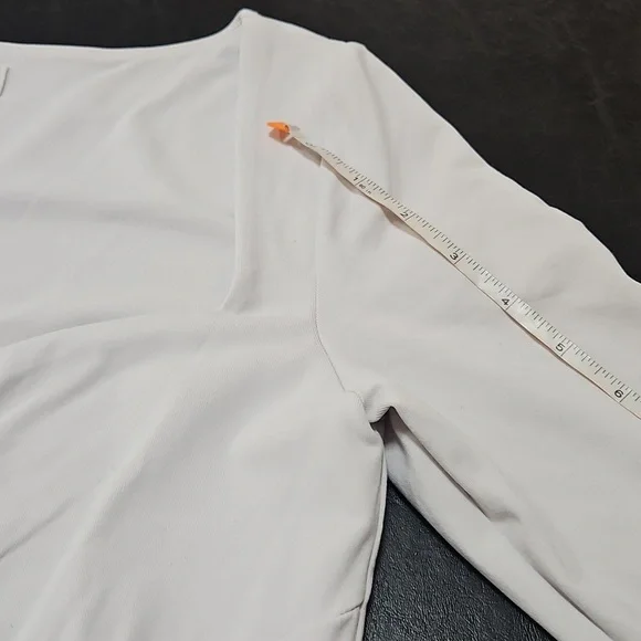 Babaton Aritzia Womens Off White Contour Bodysuit Size L Preppy Everyday Basics - Picture 9 of 10